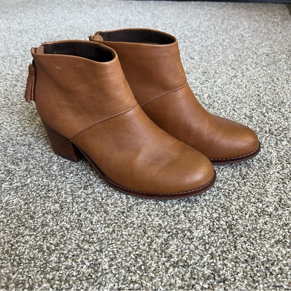 Toms Leila Short Brown Booties with Tassel Zipper, Size 7 - Picture 1 of 9
